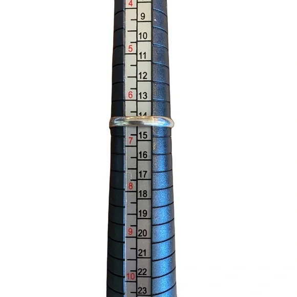 Sterling Silver Vintage Dome Raised Turquoise long ring - Picture 4 of 4